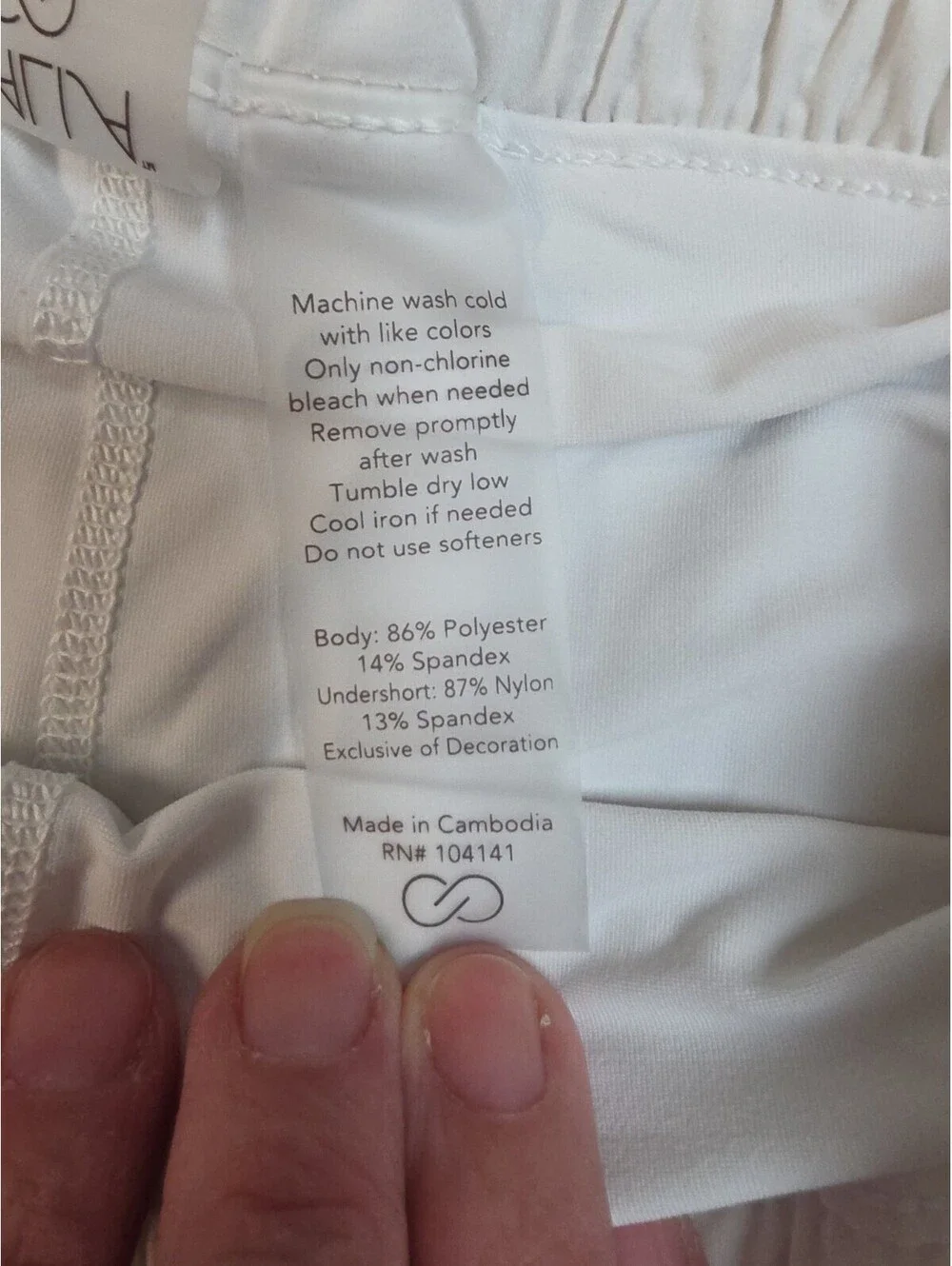 Calia Mid-Rise Infinity Run Shors XS 3” White Relaxed Fit Bike Shorts Built In
